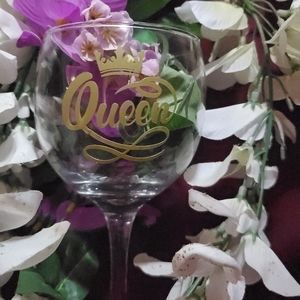 Queen Wine Glass